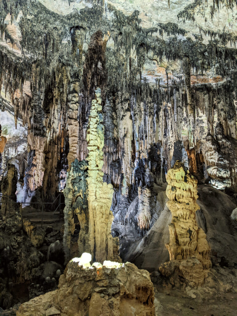 Grottes d'Arta