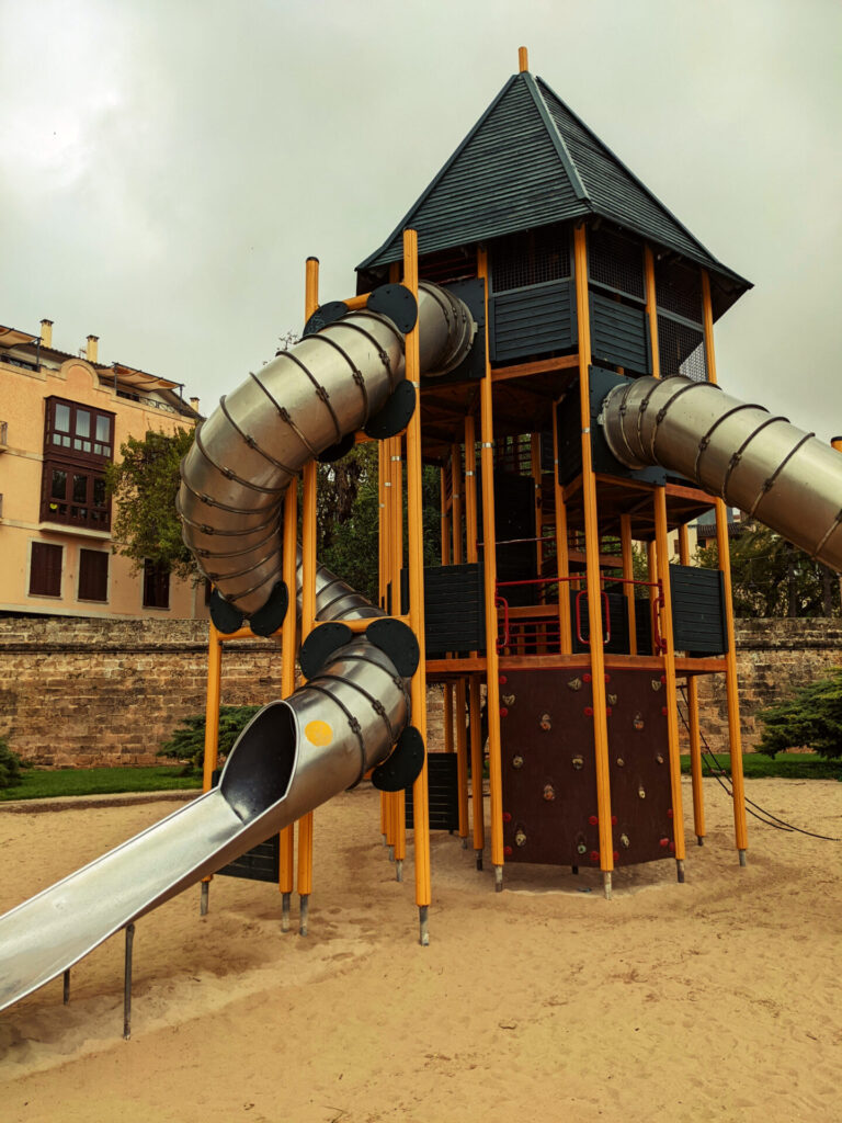 aire de jeux palma de majorque
