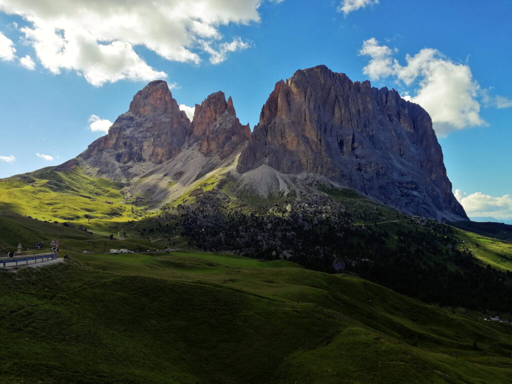 passo di sella dolomites