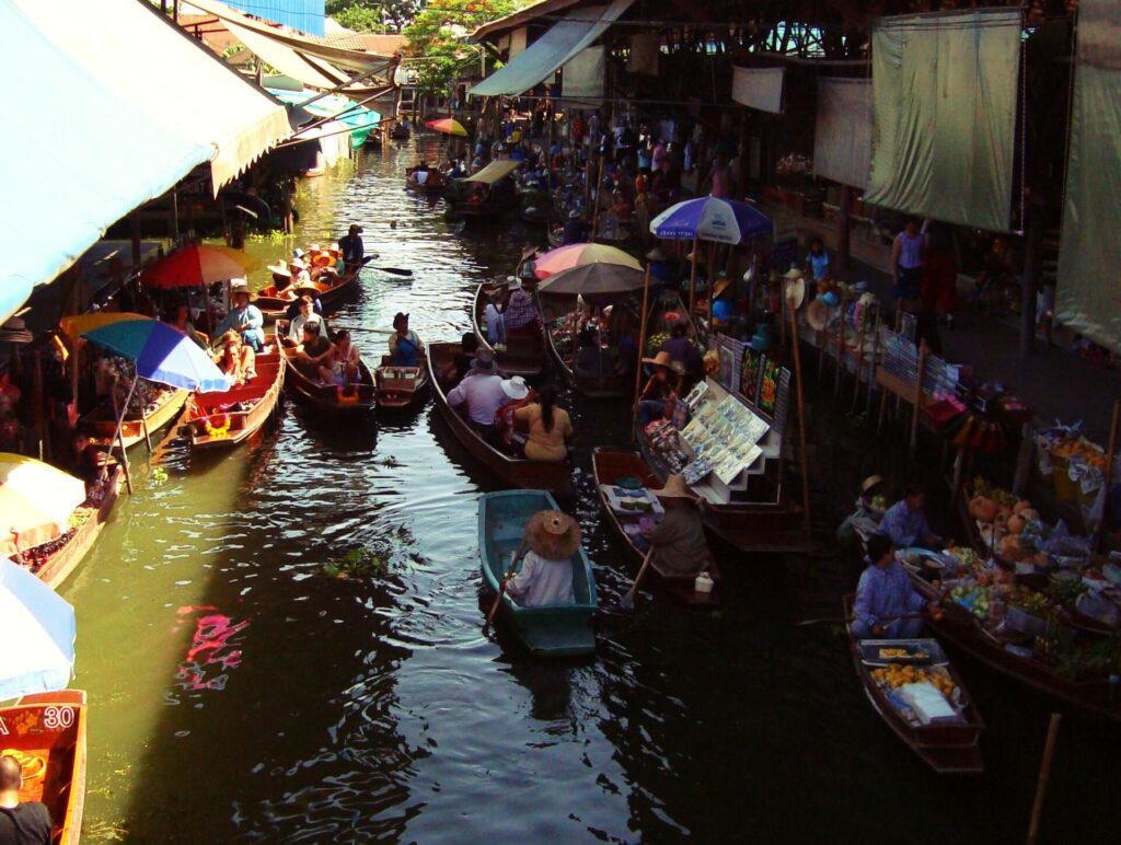 marché flottant thaïlandais