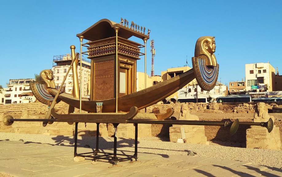L'allée des Sphinx