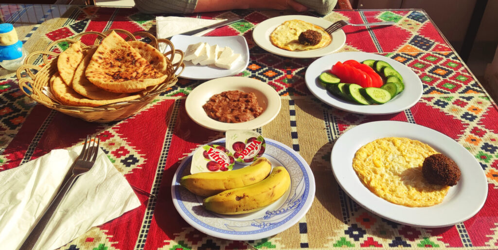 petit déjeuner égyptien