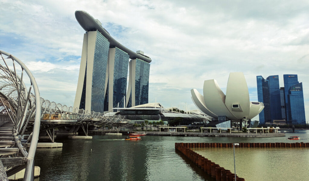 helix bridge singapour